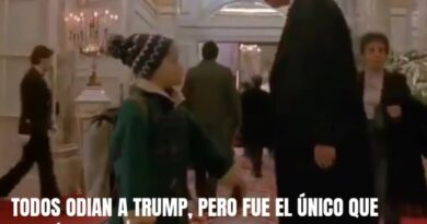 #homealone #kevin #donaldtrump #trump2020 #foryoupage #usa #movie #viral #ecuador #tiktok #joebiden #trending #presidents #tiktokecuador #election